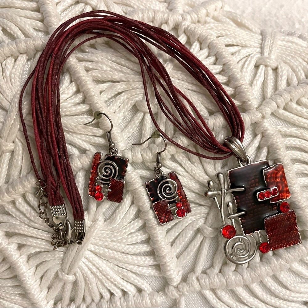 Elegant Artsy Necklace and Earring Set Barcelona Art Deco Eclectic Stamped